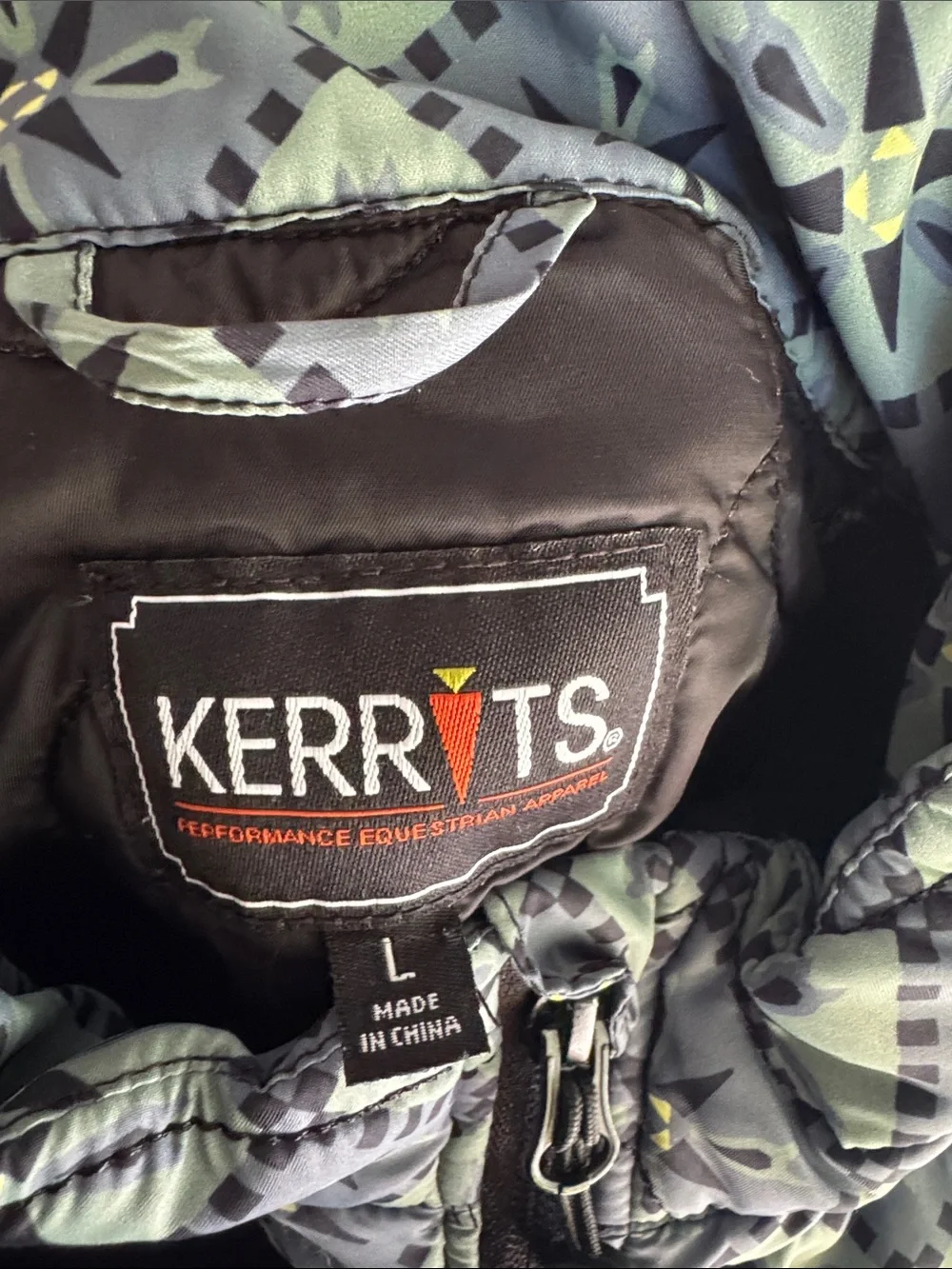 Kerrits Girls Riding Equestrian Jacket w/ Pocket Large EUC Quilted Mosaic Print